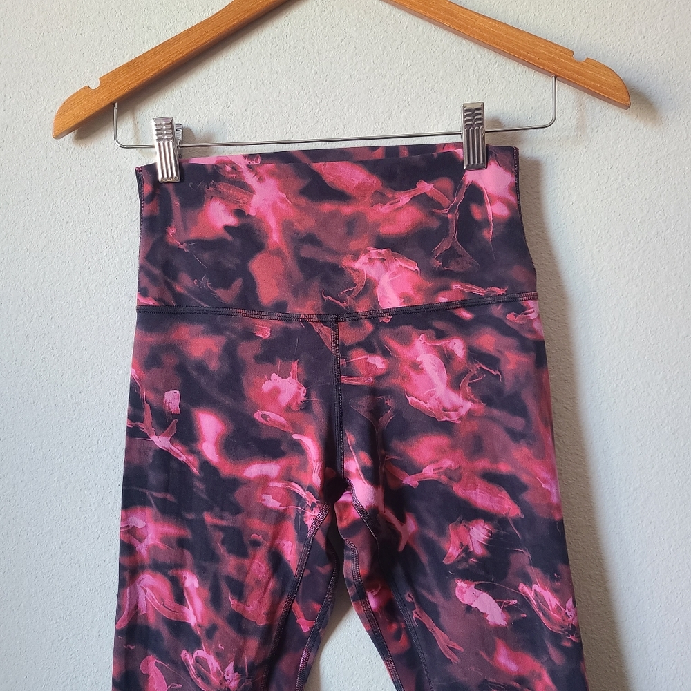 Lululemon Align High-Rise Pink and Black Leggings - Picture 4 of 13